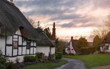 is Kinver thatch roofing popular